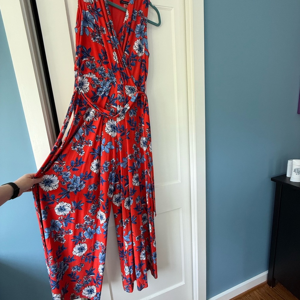 Stunning Red Wide-Leg Jumpsuit from Tommy Hilfiger